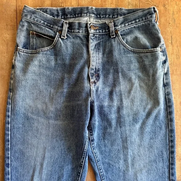 Vintage 90’s Lee High Rise Boyfriend Fit Medium Wash Jeans Size 14/32 - Picture 4 of 8
